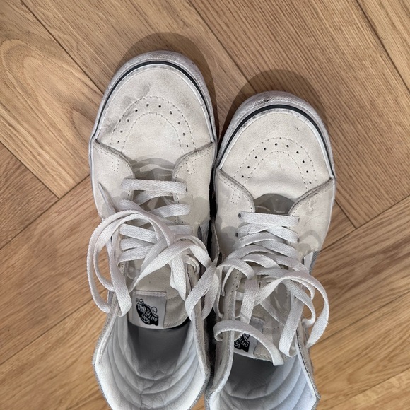 Vans size 8 - Picture 2 of 4